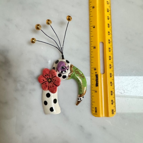 Vintage 2004 SWAK Lynda Corneille Character Collectibles Flamingo Pin Brooch - Picture 11 of 12